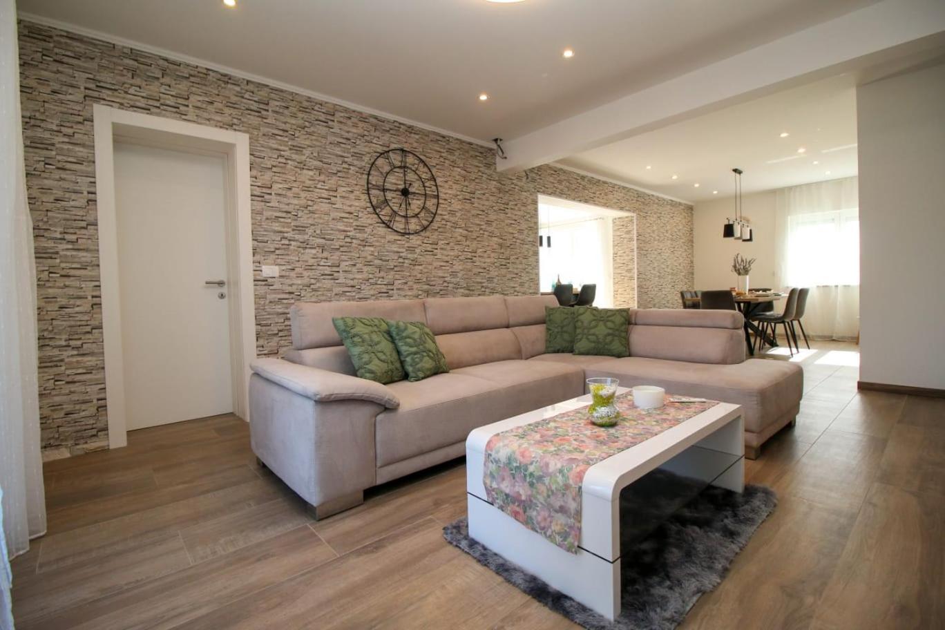Apartman Nerlovic Porec Exterior photo